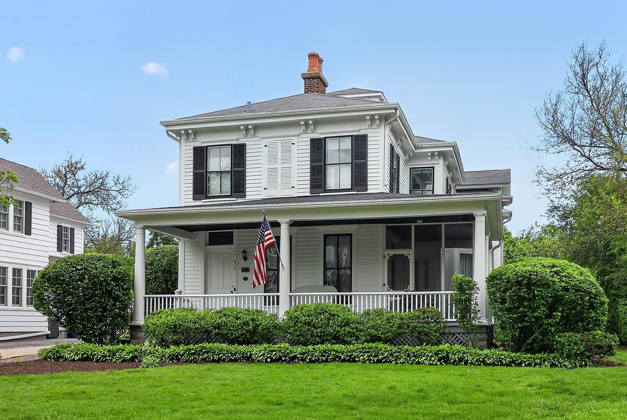 319 N Lincoln St., Hinsdale, IL 60521