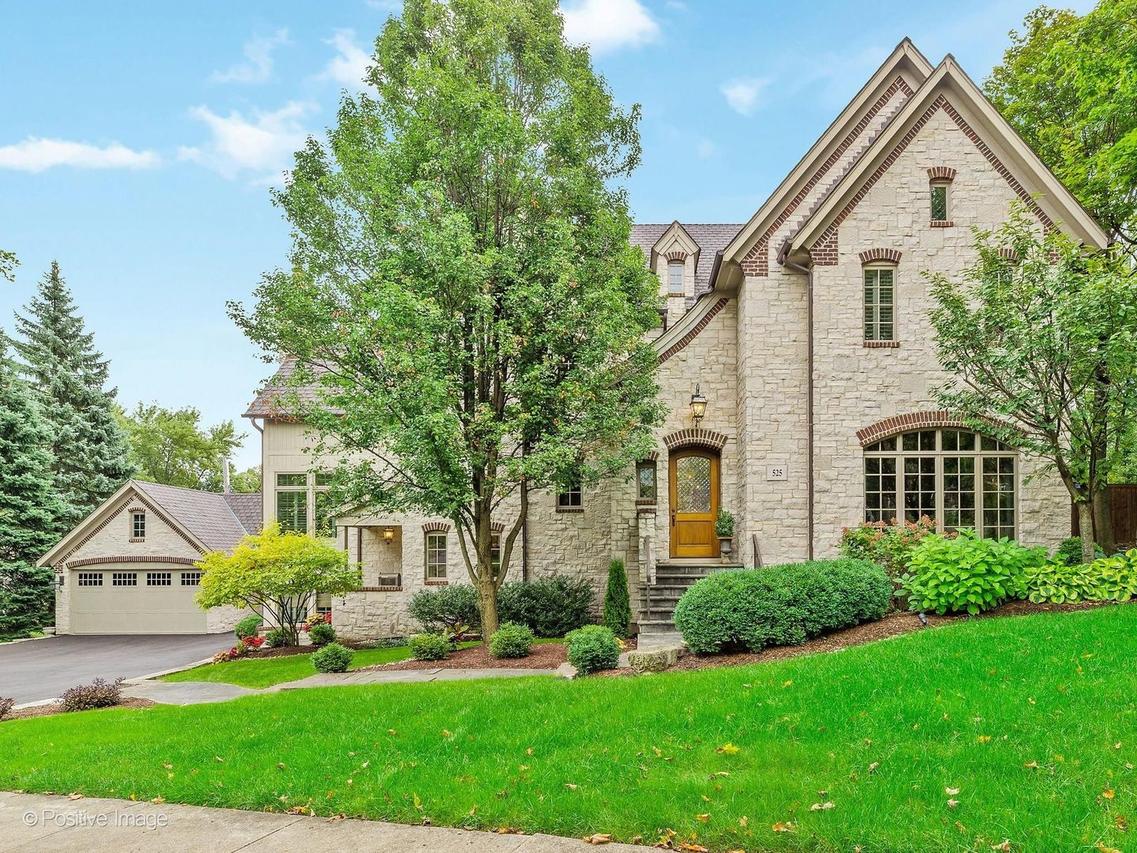 525 N York Rd., Hinsdale, IL 60521