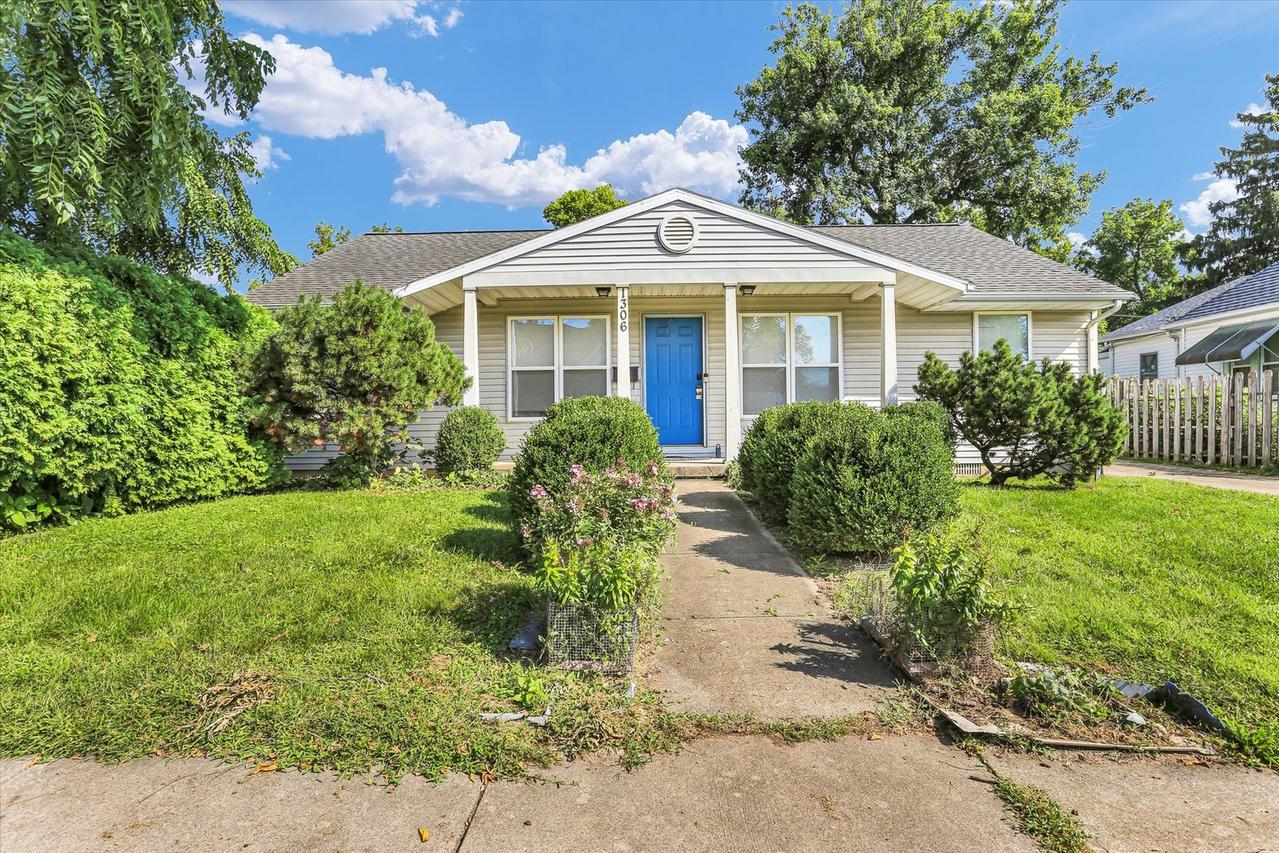 1306 W Hill St., Urbana, IL 61801