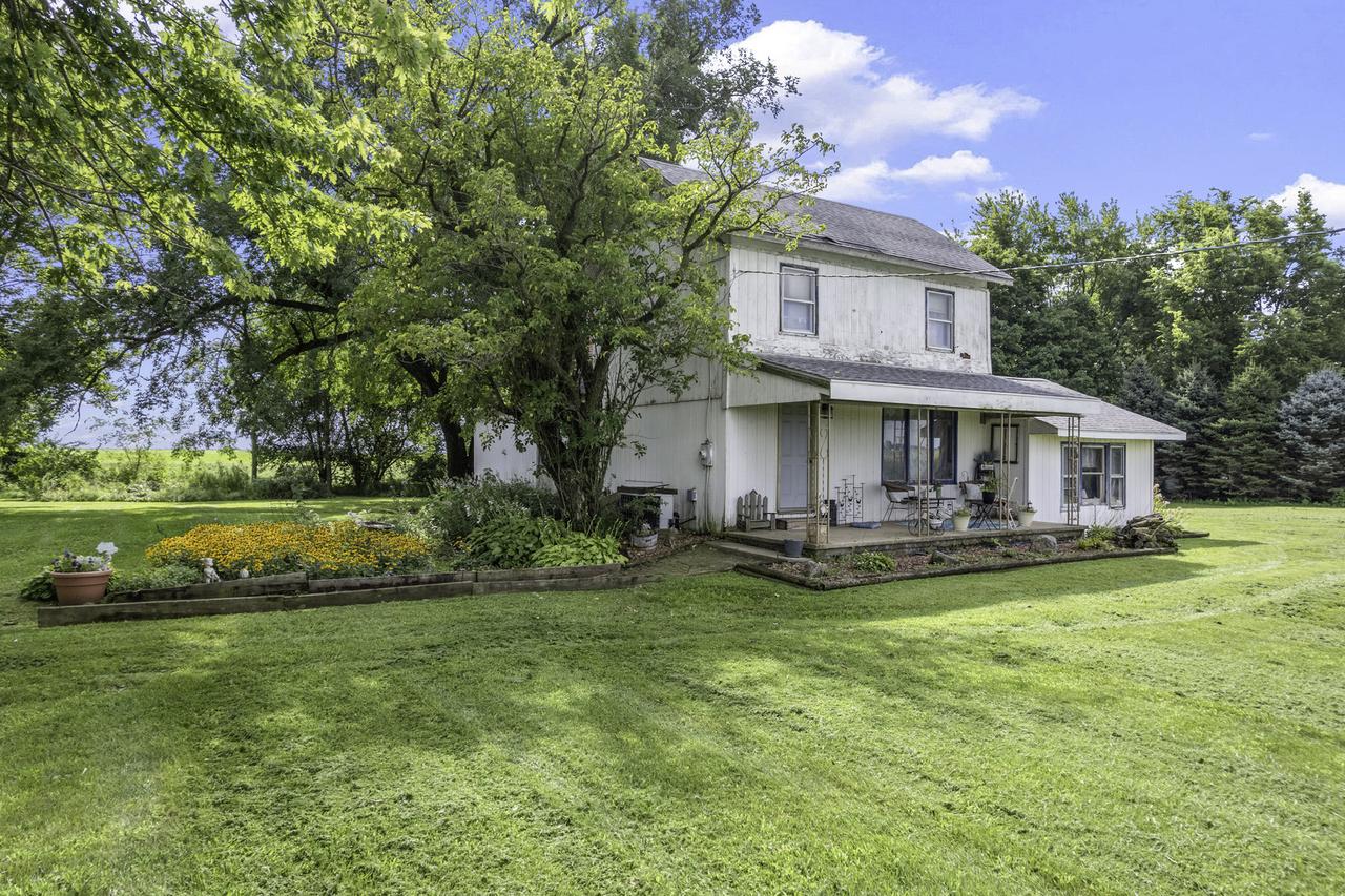 866 Paw Paw Rd., Paw Paw, IL 61353