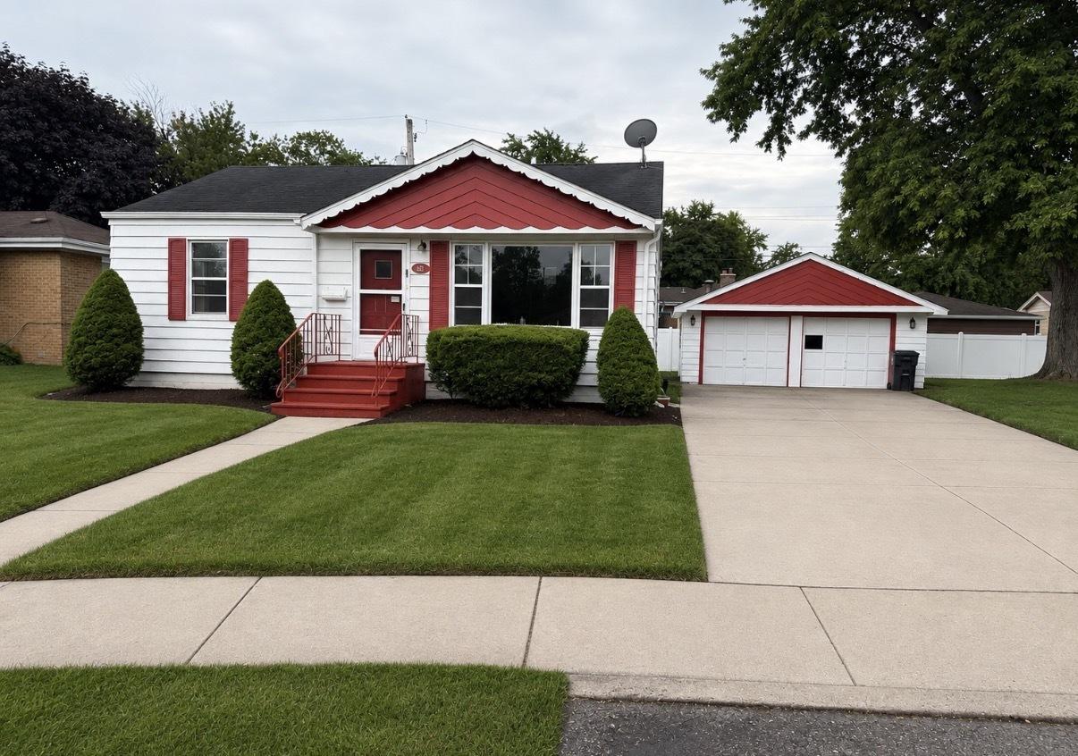 627 E 160th Ct., South Holland, IL 60473