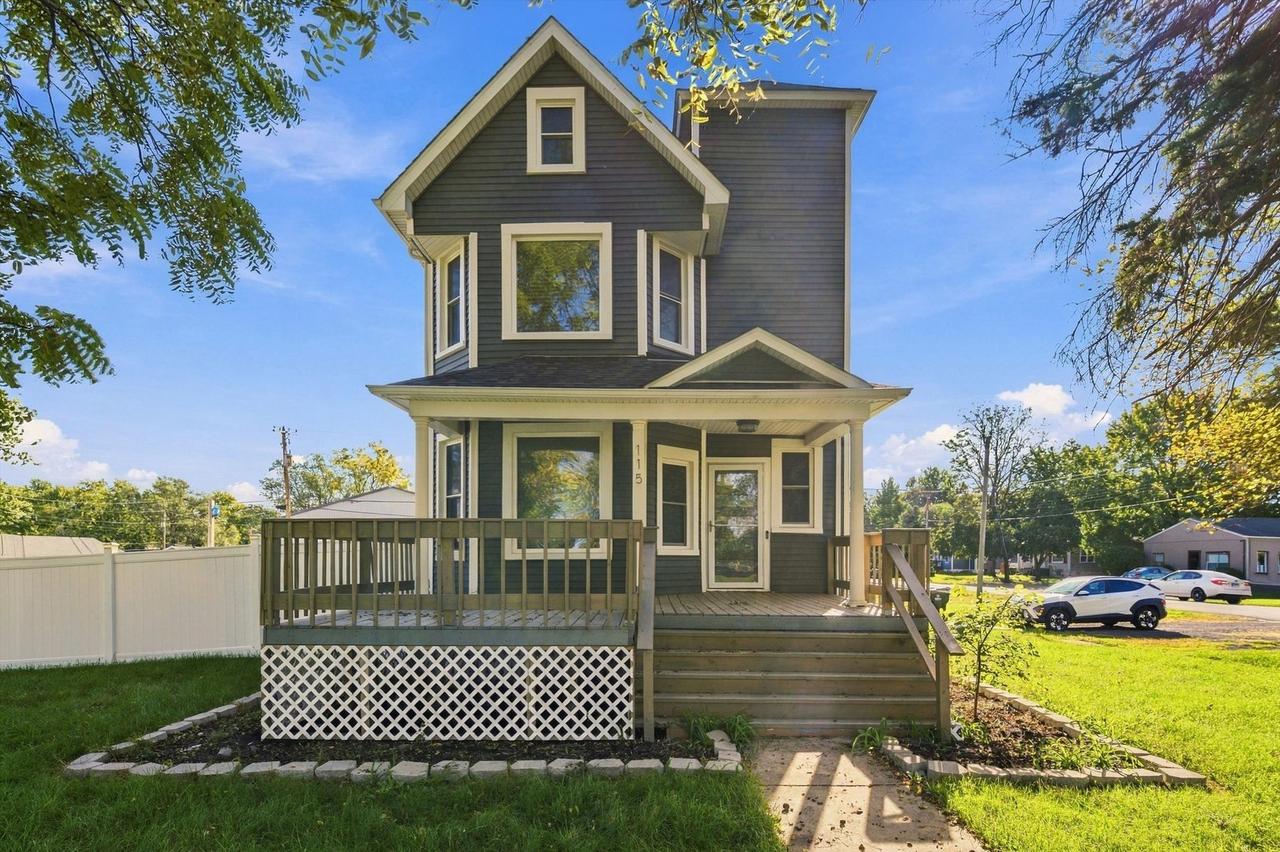 115 N Main St., Clifton, IL 60927