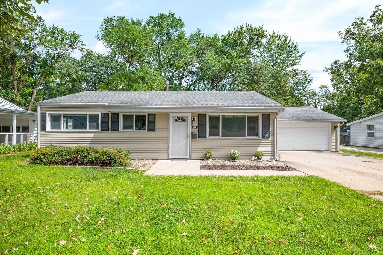 200 N Coolidge St., Normal, IL 61761