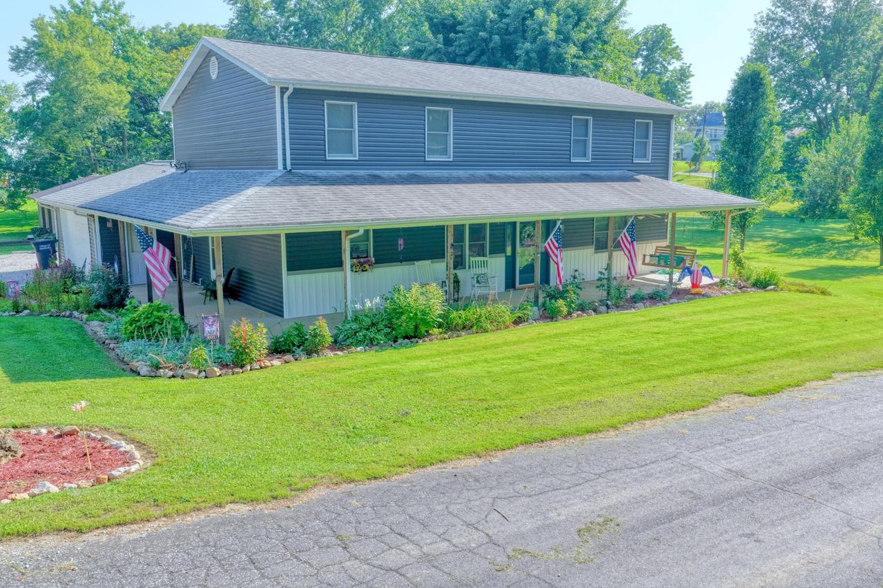 708 E Walnut St., Steeleville, IL 62288