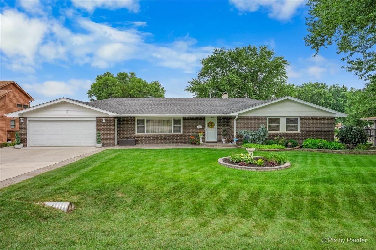 2614 Lauderdale Ct., Mchenry, IL 60051