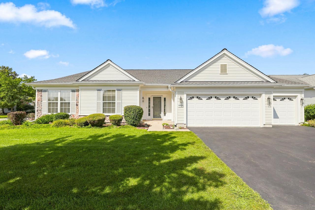 12503 Rolling Meadows Ln., Huntley, IL 60142