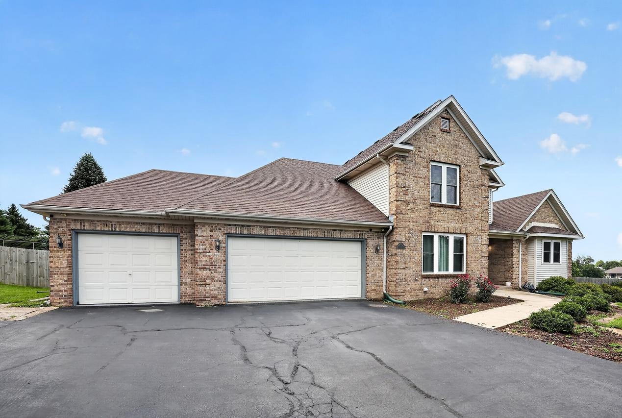 11868 Cardinal Ln., Caledonia, IL 61011