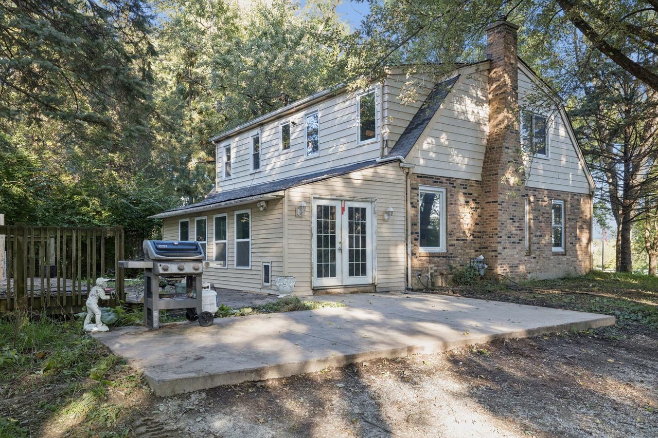 8527 W Dralle Rd., Frankfort, IL 60423