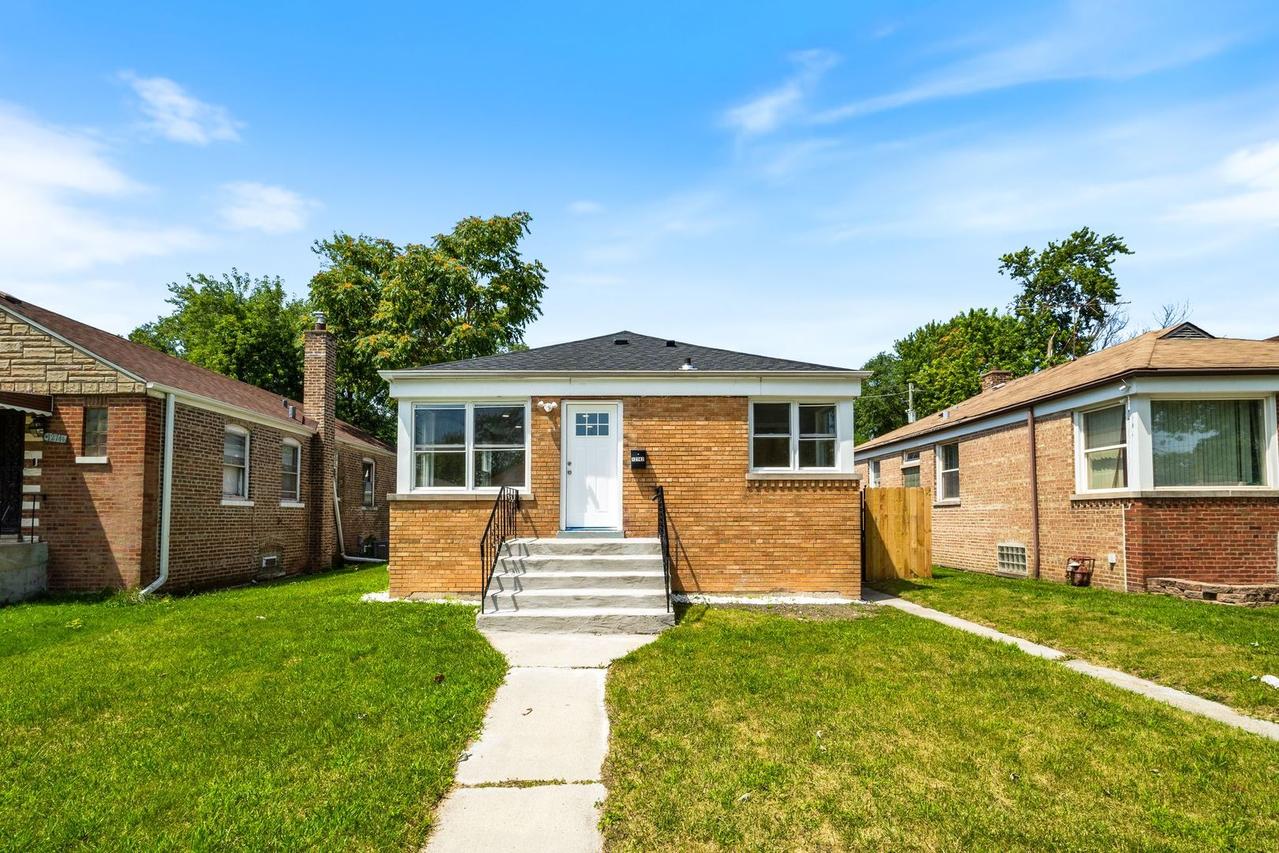 12742 S Parnell Ave., Chicago, IL 60628