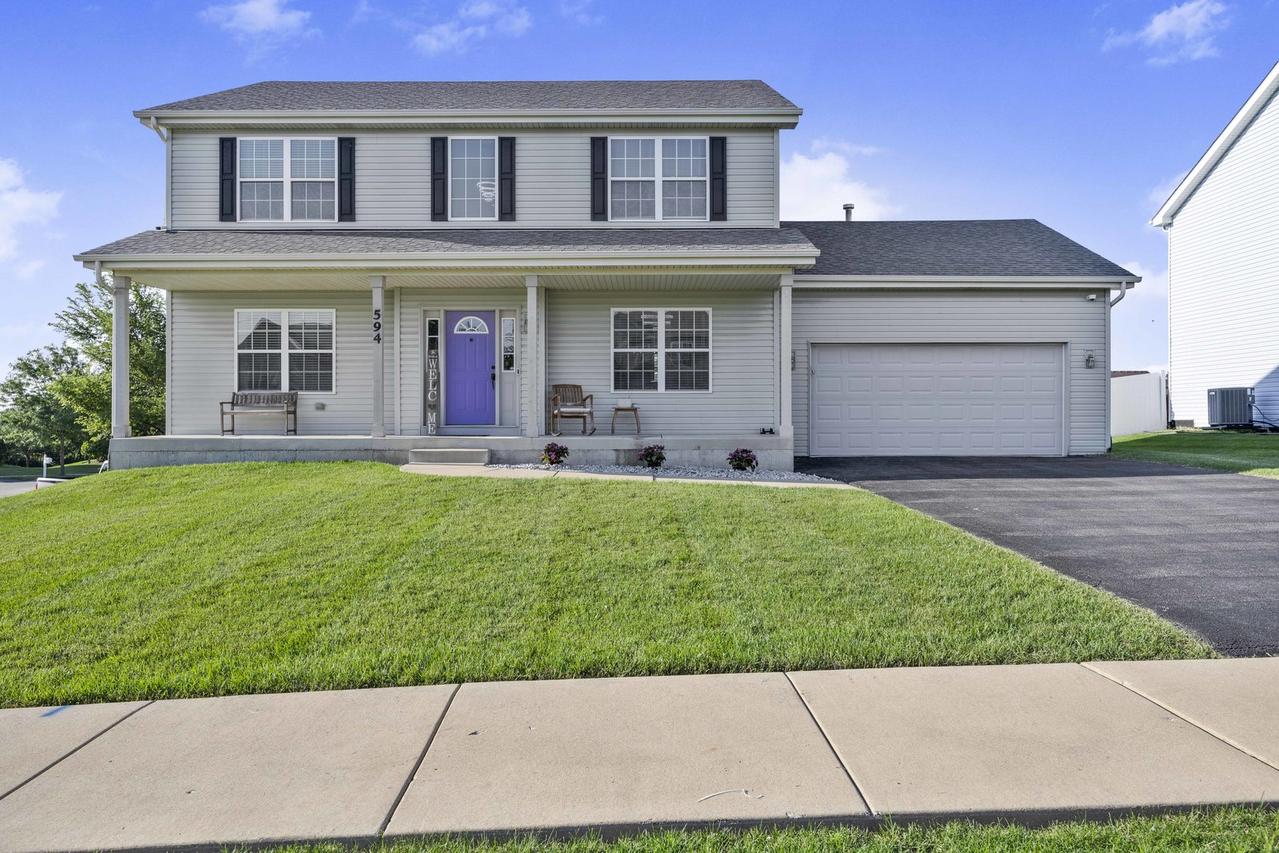 594 Camellia Ave., Aurora, IL 60505
