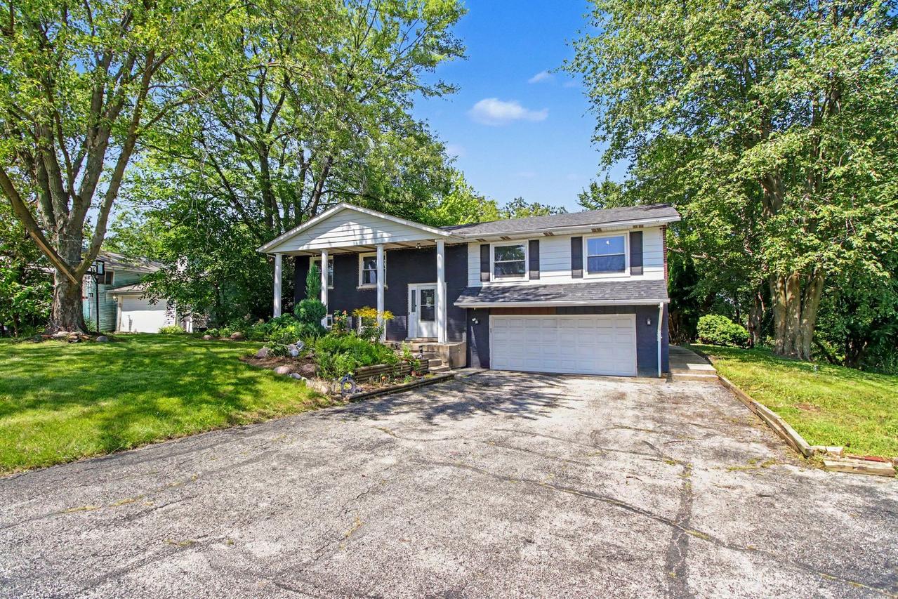 24388 W Tyler Ave., Round Lake, IL 60073