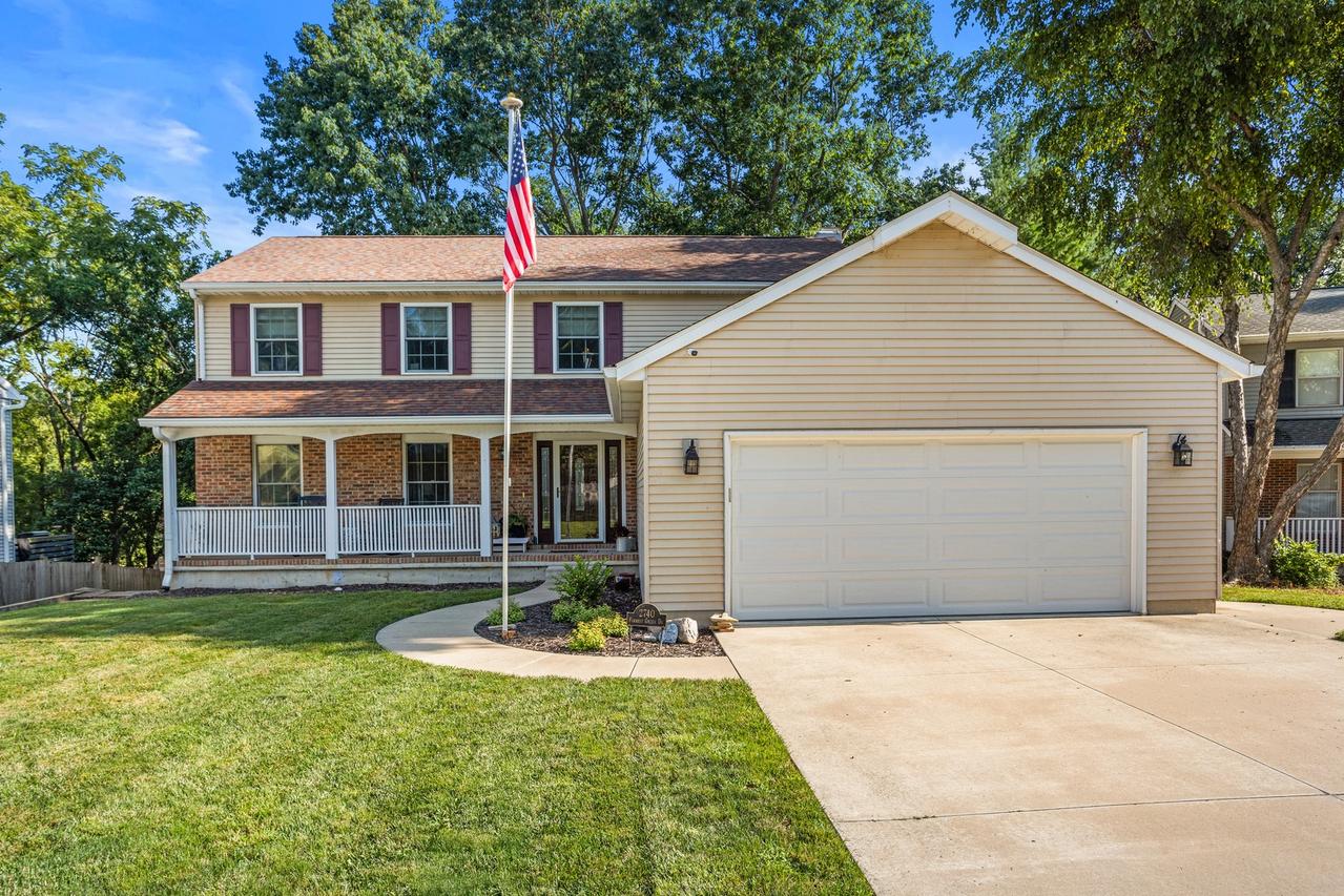 2740 S Forrest Green Dr., Decatur, IL 62521