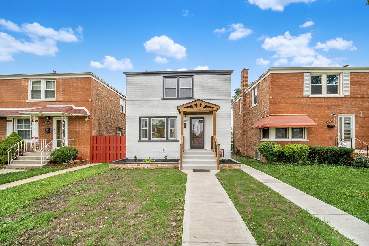 5229 S Avers Ave., Chicago, IL 60632