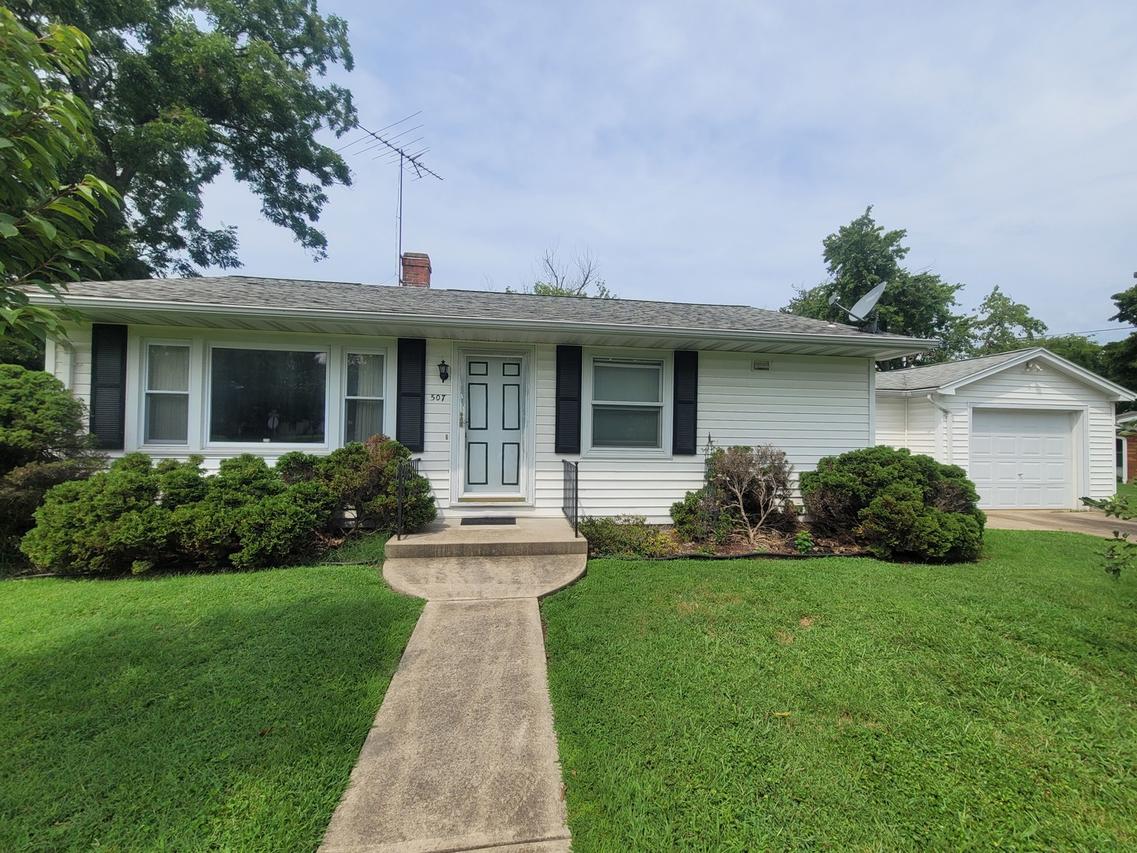 507 N Elkton St., Okawville, IL 62271