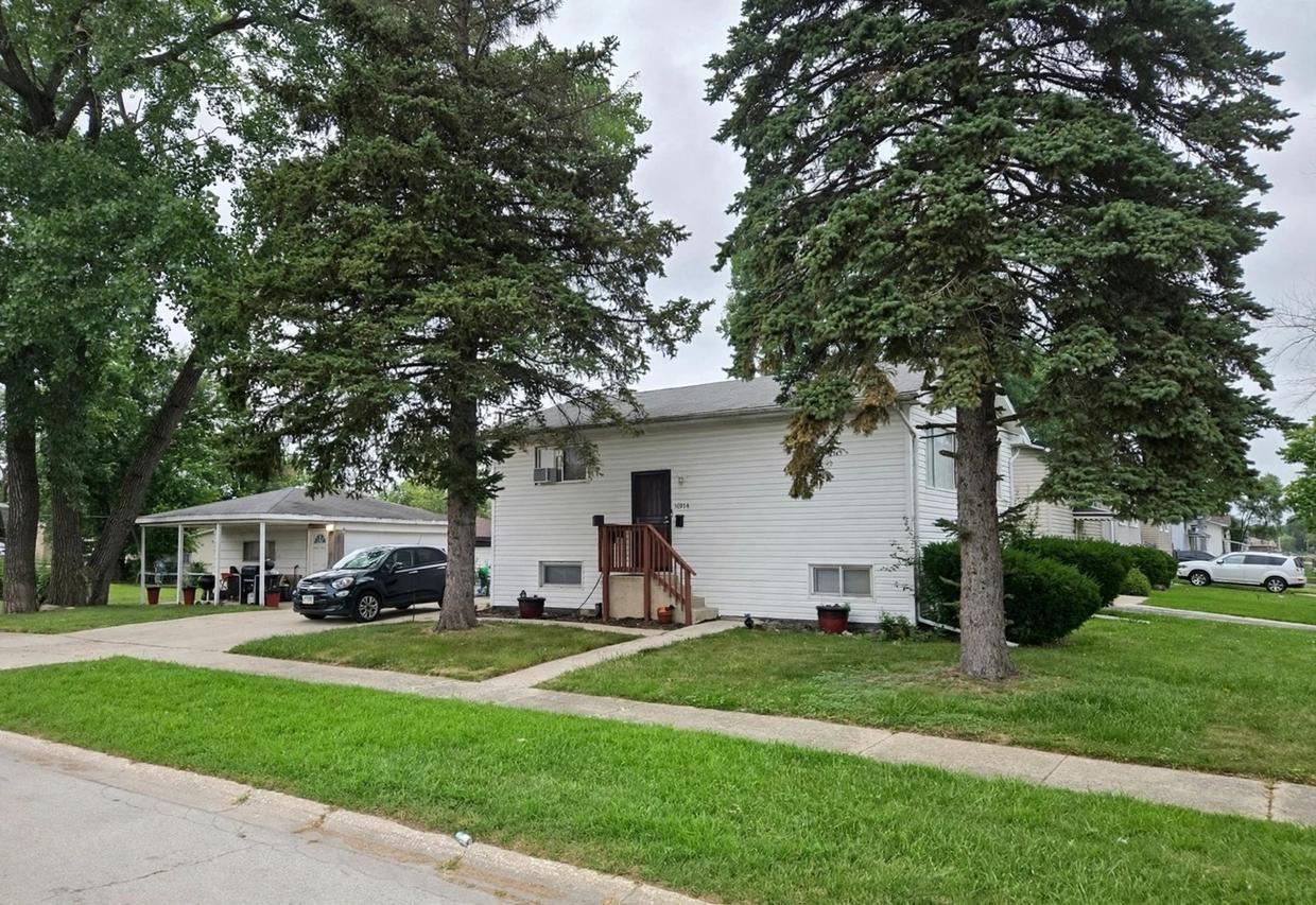 16258 Laflin Ave., Markham, IL 60428