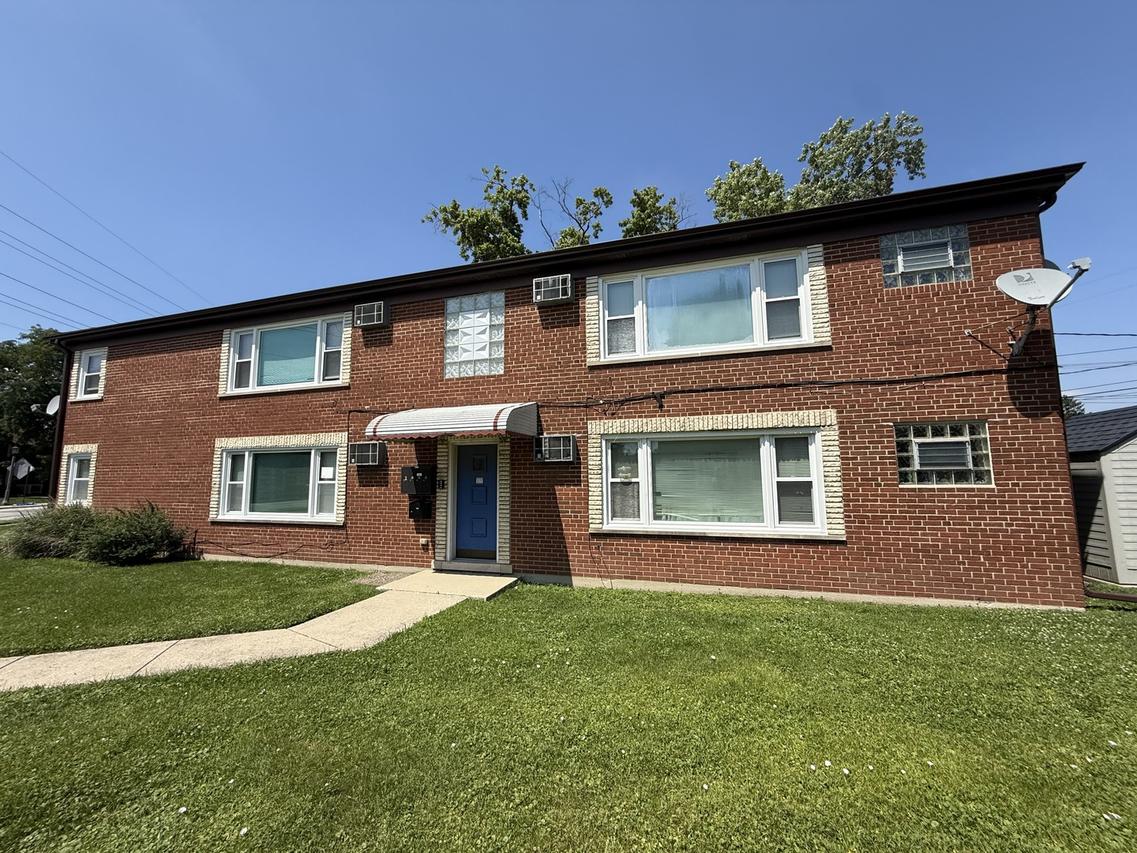 4435 Eberly Ave., Brookfield, IL 60513