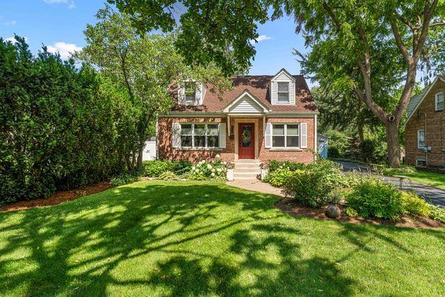 725 N County Line Rd., Hinsdale, IL 60521