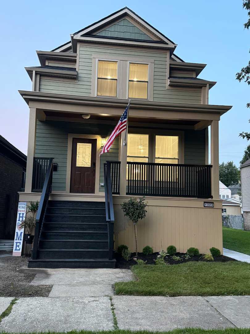 1323 Home Ave., Berwyn, IL 60402
