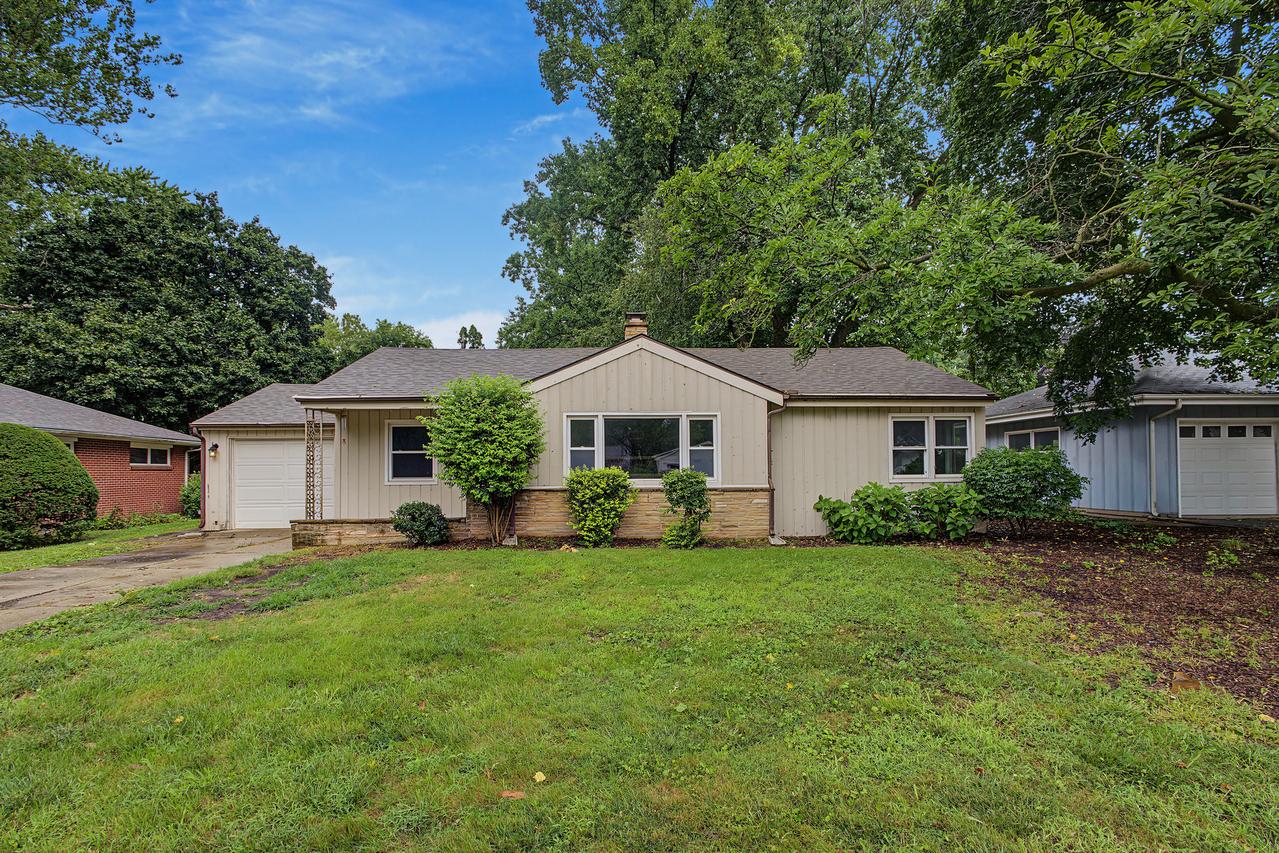 1608 Normandy Dr., Champaign, IL 61821