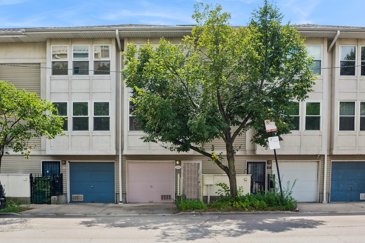 1007 E 61st St., Chicago, IL 60637