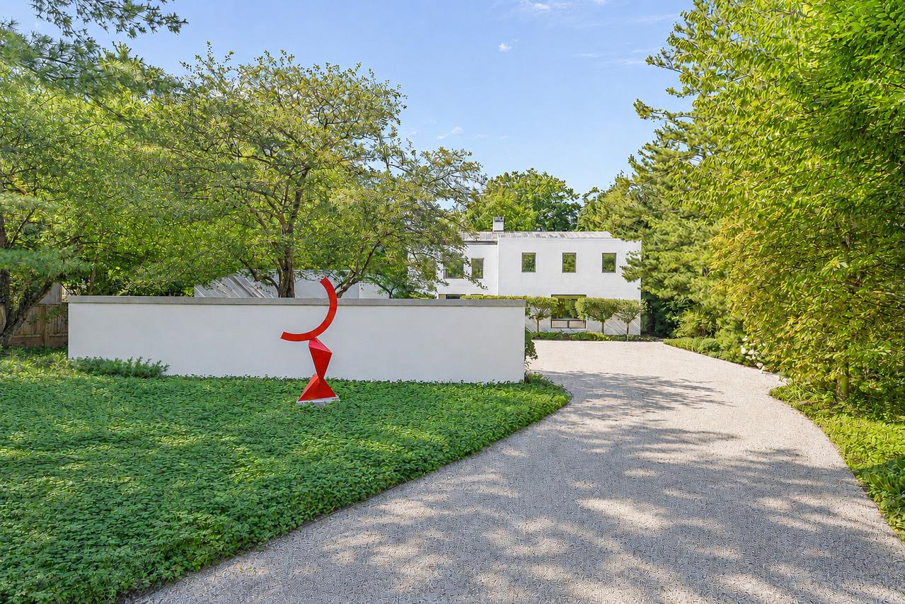 165 Maple Ave., Highland Park, IL 60035