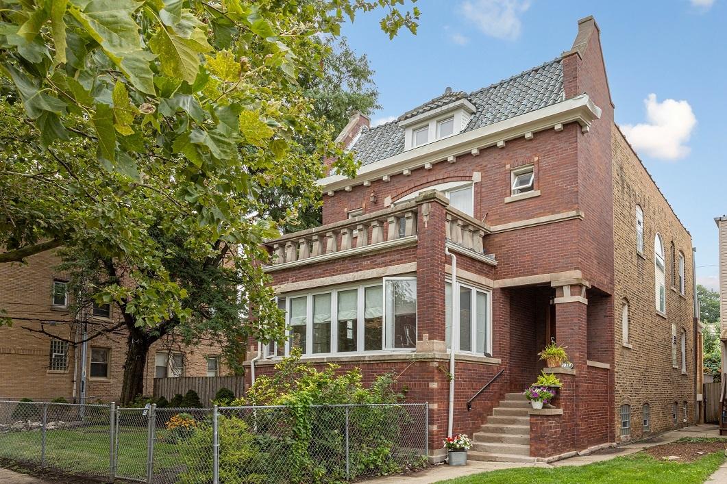 4019 W Wellington Ave., Chicago, IL 60641