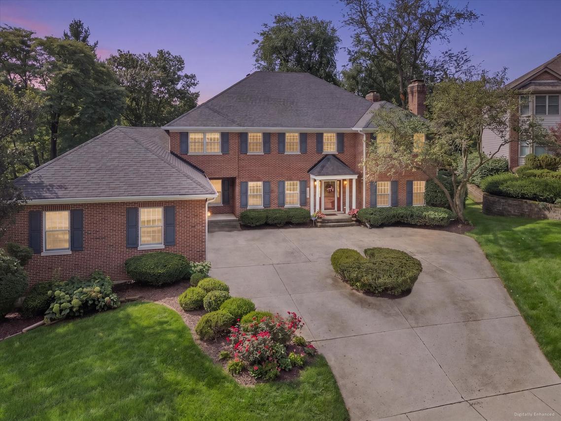 1336 E Gartner Rd., Naperville, IL 60540