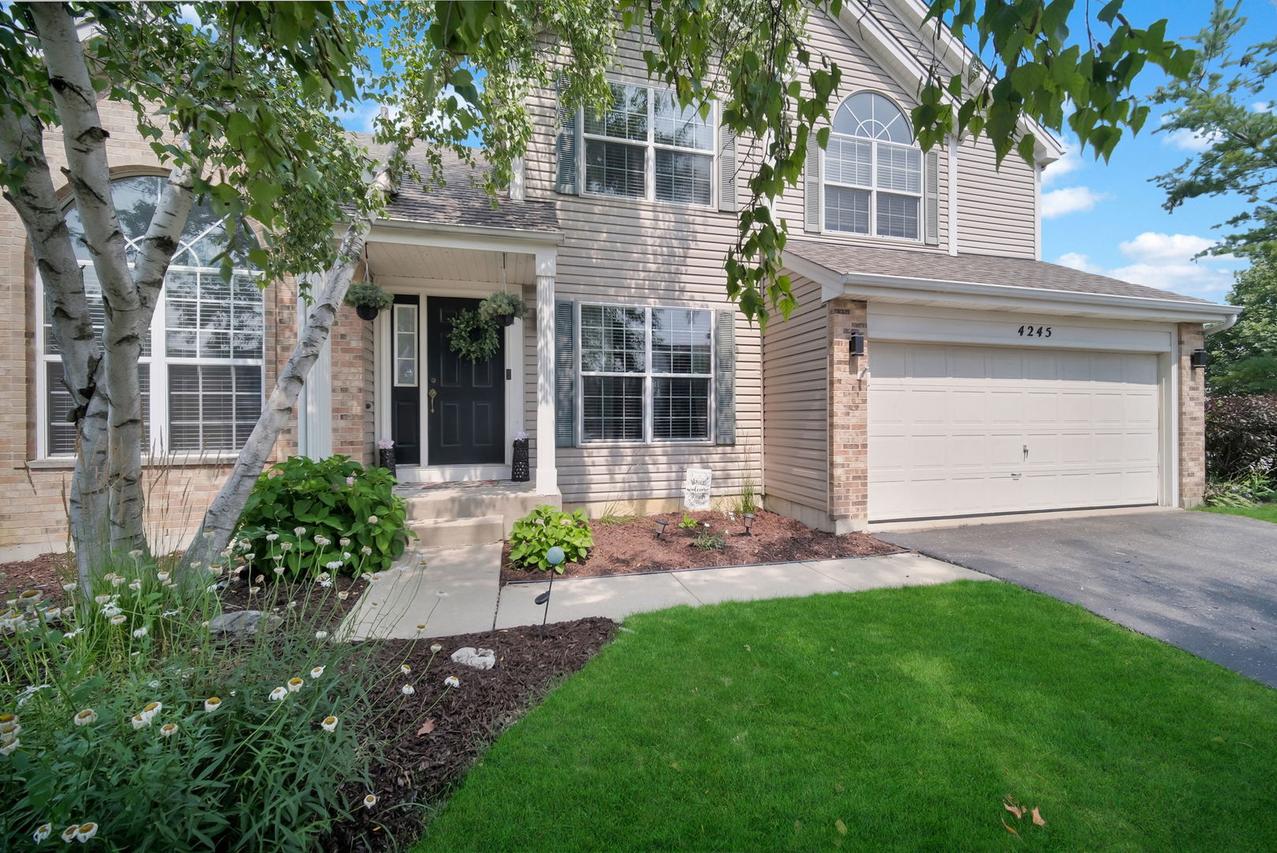 4245 Peartree Dr., Lake In The Hills, IL 60156