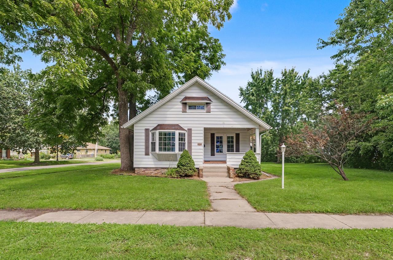 1626 W Clark St., Champaign, IL 61821