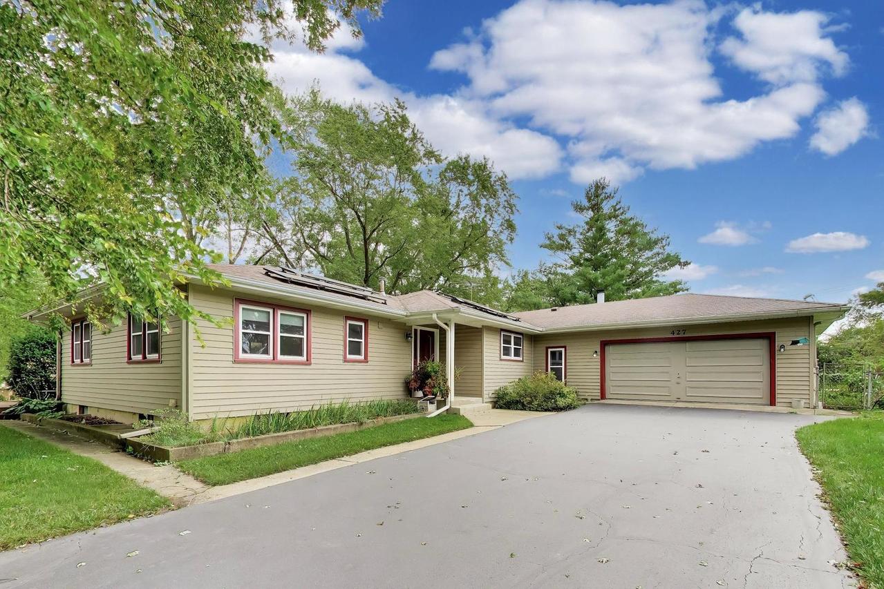 427 W Helen Rd., Palatine, IL 60067