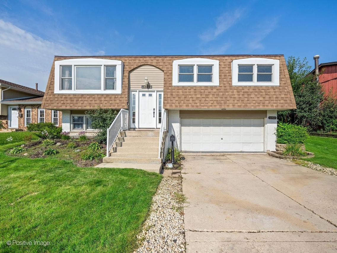 16422 76th Ave., Tinley Park, IL 60477