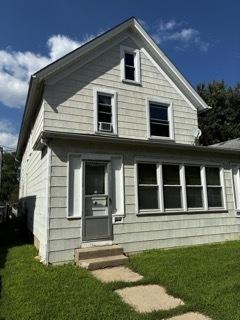 2340 Walnut St., Blue Island, IL 60406