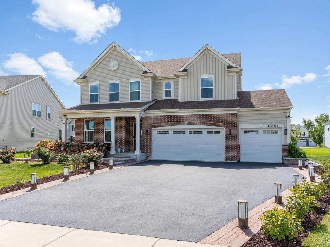 16143 S Lake View Rd., Plainfield, IL 60586
