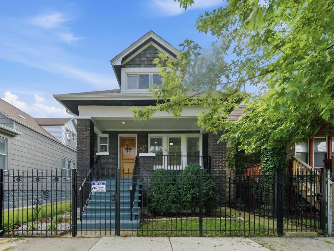 7545 S Rhodes Ave., Chicago, IL 60619