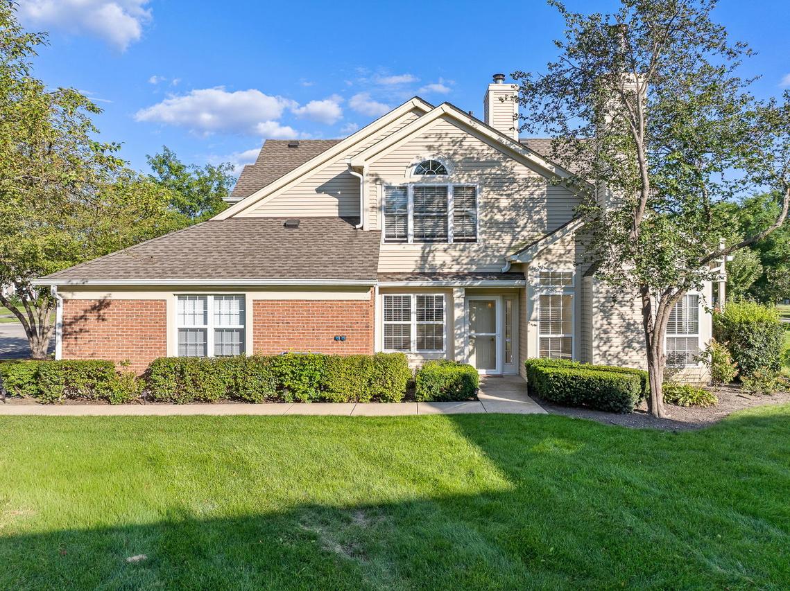 460 Mayflower Ln. #4, Bartlett, IL 60103