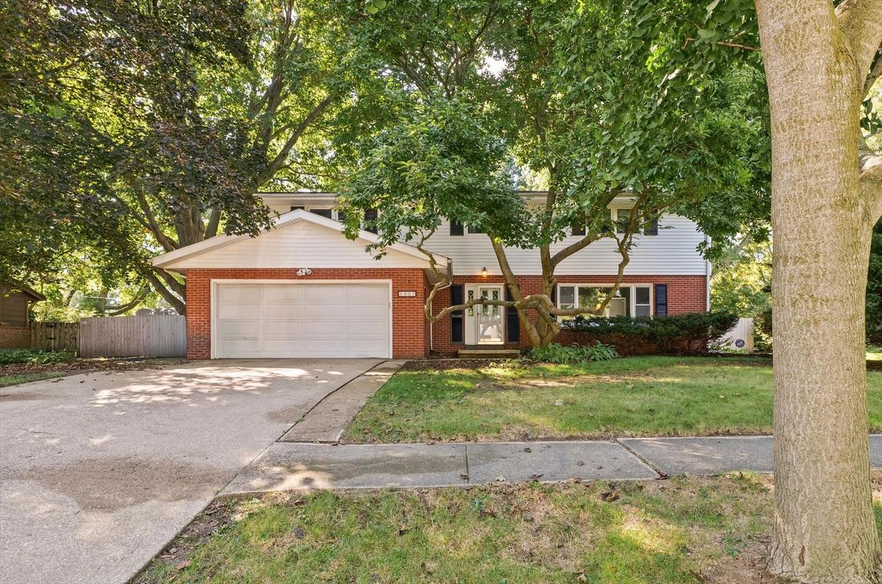 803 Brighton Dr., Urbana, IL 61801