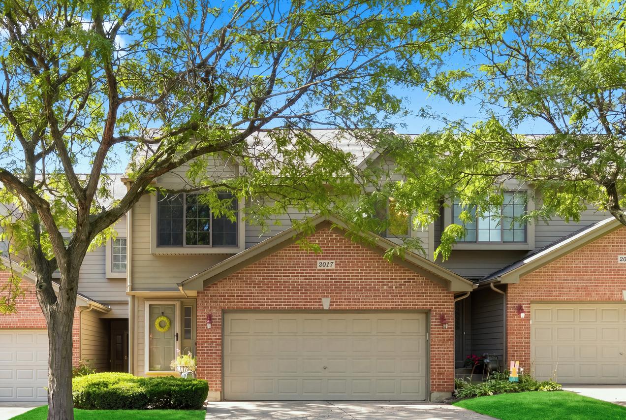 2017 Jeffrey Ln., Elgin, IL 60123