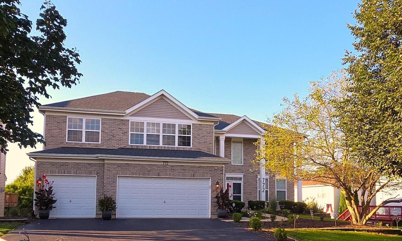 772 E Lindsey Ln., Bolingbrook, IL 60440
