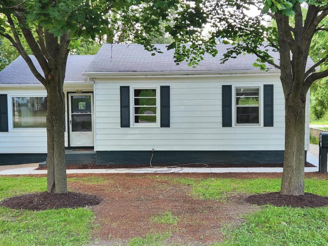 210 E Forest St., Marengo, IL 60152