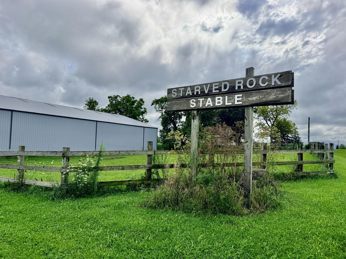1146 N 2150th Rd., Ottawa, IL 61350