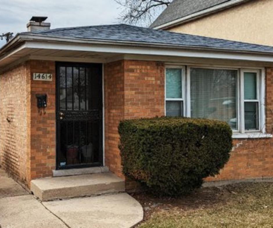 14614 Peoria St., Harvey, IL 60426