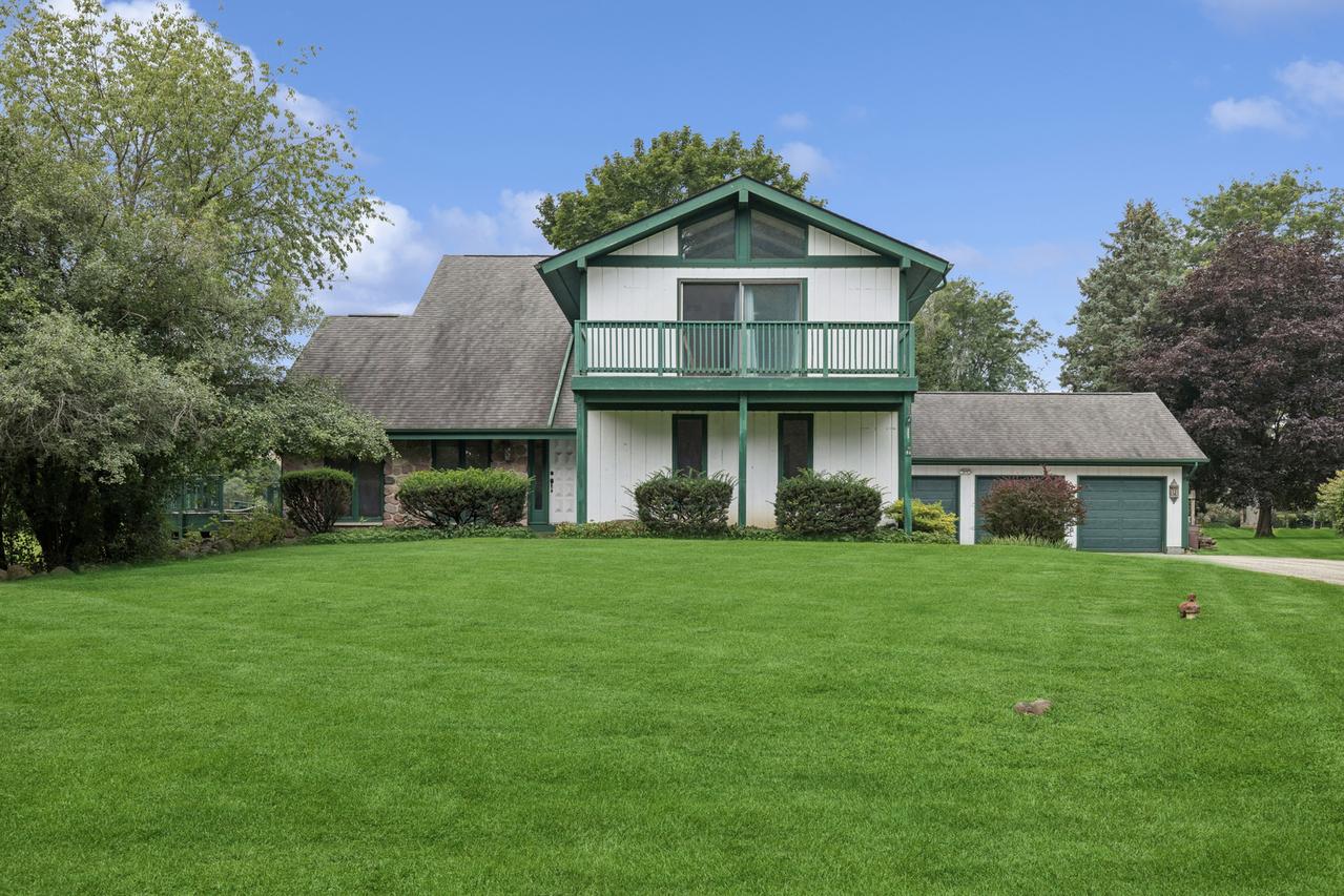 7239 Great Hill Rd., Crystal Lake, IL 60012