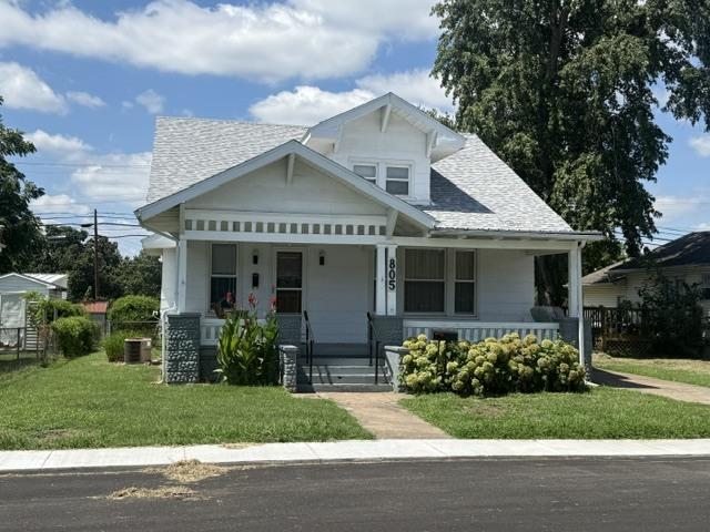 805 S 14th St., Herrin, IL 62848