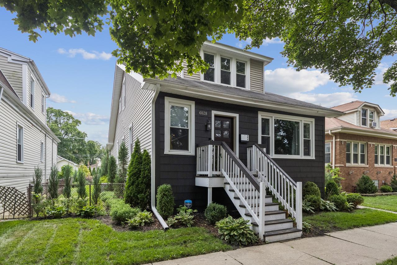 6028 N Newburg Ave., Chicago, IL 60631