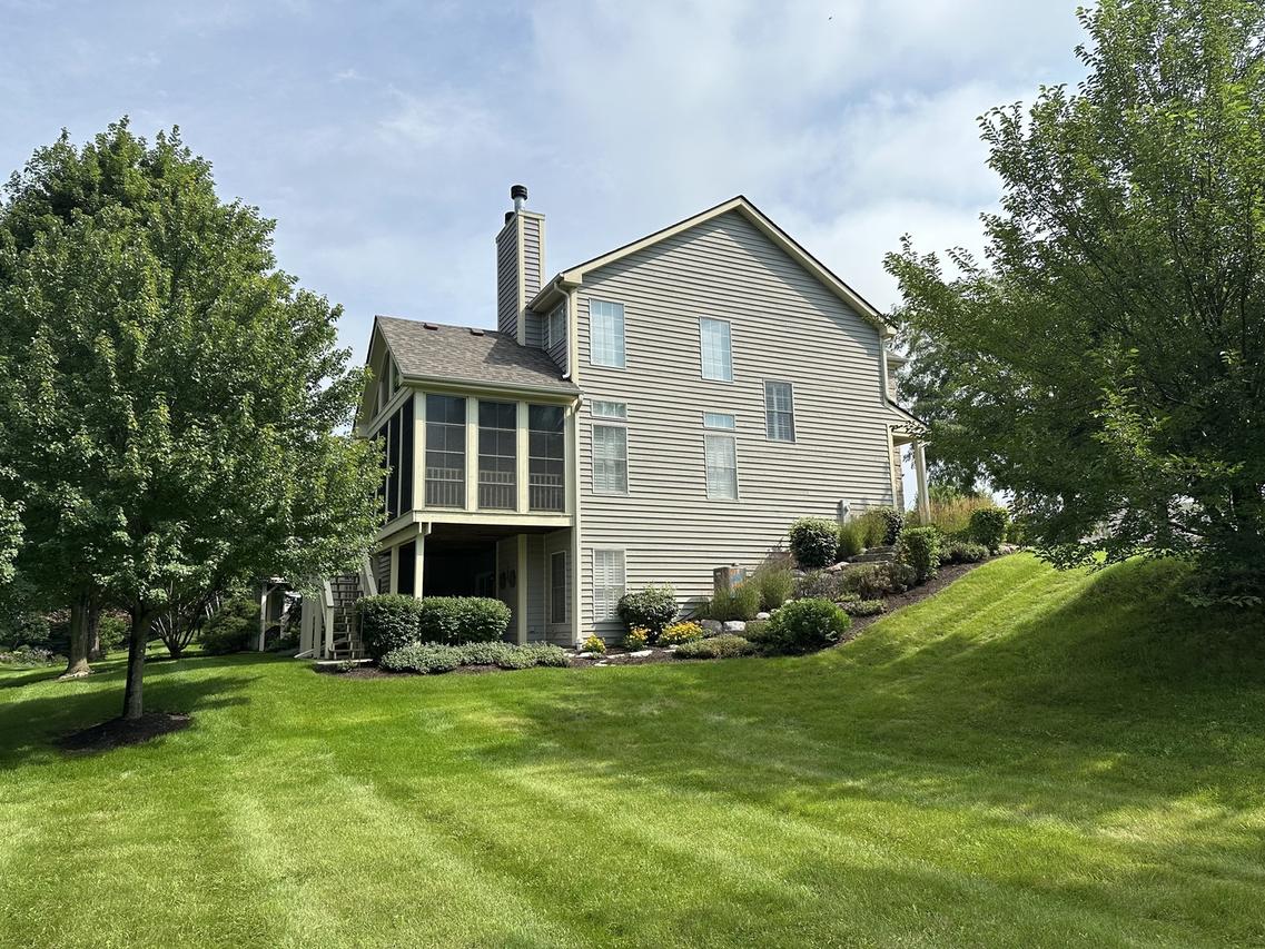 2007 Mallard Ln., Woodstock, IL 60098
