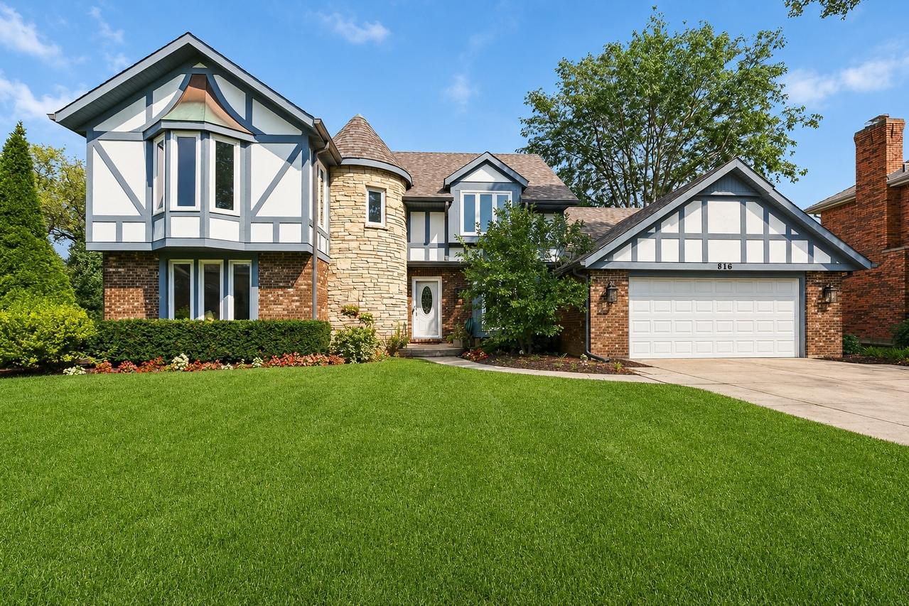 816 Paddock Ln., Libertyville, IL 60048