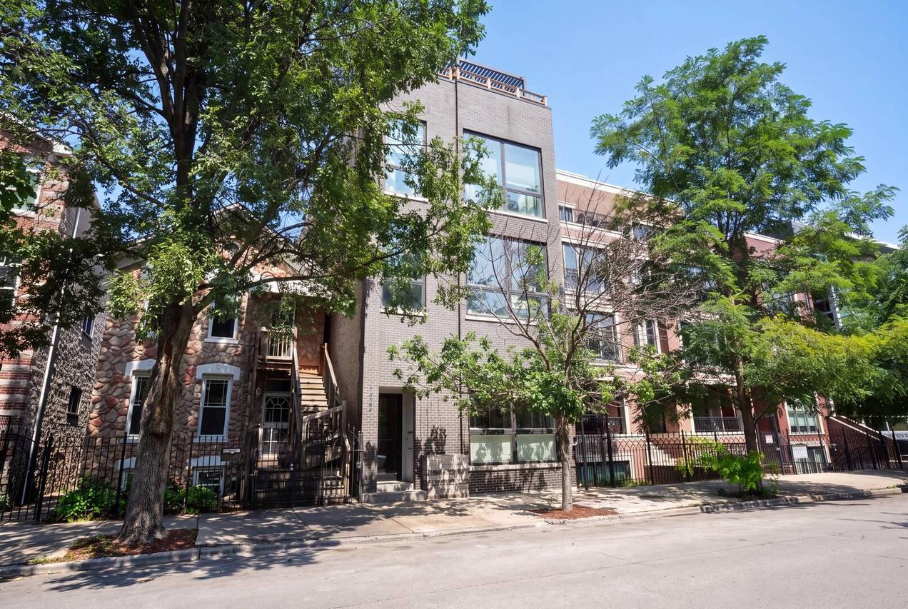 1522 W Cortez St. #1, Chicago, IL 60642