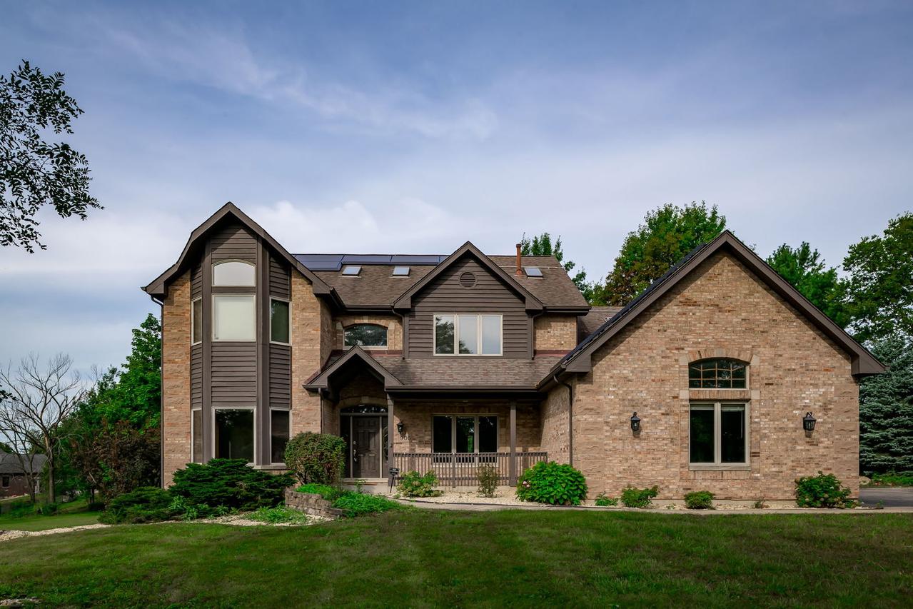 905 Shelly Ln., New Lenox, IL 60451