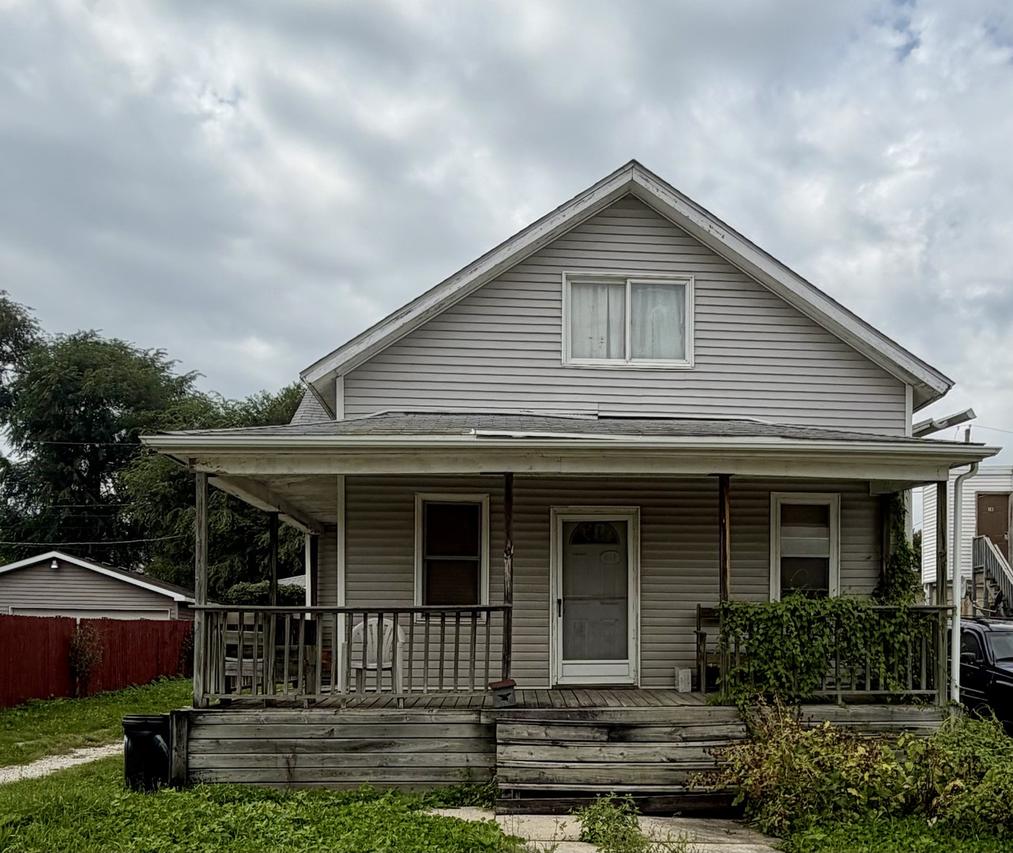 1113 Elizabeth St., Joliet, IL 60435