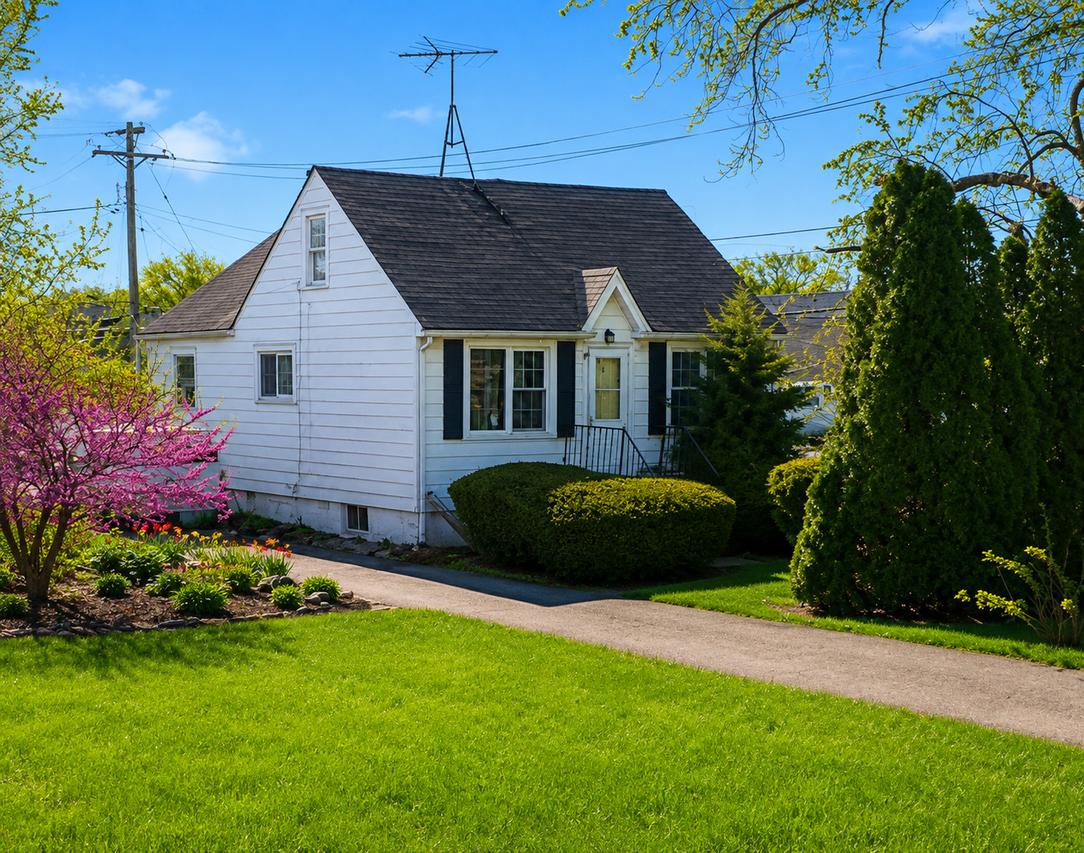 4123 N Park St., Westmont, IL 60559